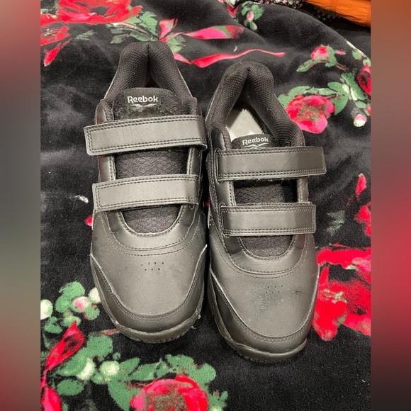 Reebok Shoes - REEBOK WORK SNEAKERS